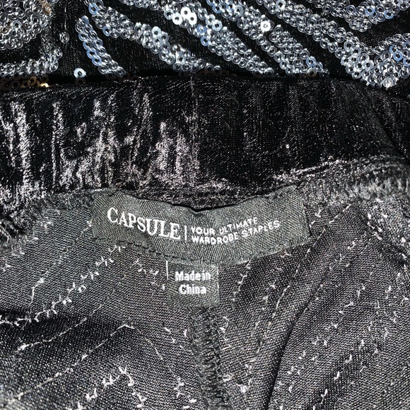Capsule Faux Black Velvet and Silver Sequin Pants. Sz 18.   EUC!! - Picture 8 of 10